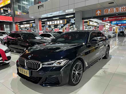 ϶ֱ5ϵ 2023 530Li xDrive M˶װ