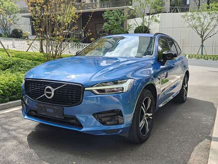 �֠���XC60 2021�� T5 ������h�\�Ӱ�