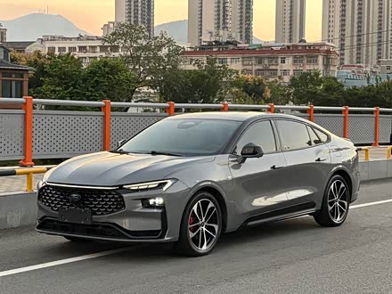 ݶָ ɵŷ 2022 Ŀ EcoBoost 245 ST-Line