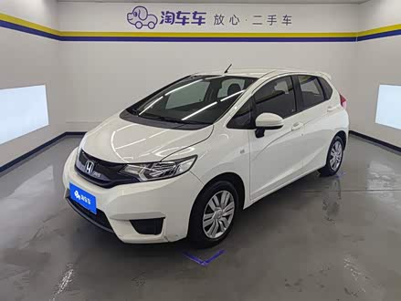 ɶ 2014 1.5L LX CVT
