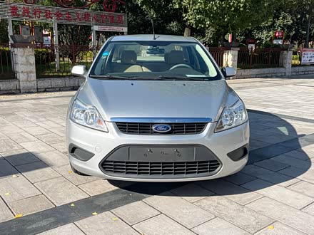 �������ָ��� ����˹ 2013�� ���ᾭ�� 1.8L �Զ�������