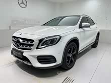 奔驰GLA 2019款 GLA 200 时尚型