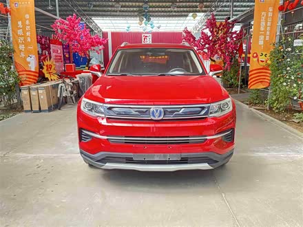 CS35PLUS 2018 1.6L Զ V
