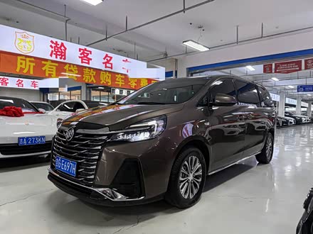 �������ֱ�� ���GL8 2023�� ½�Ϲ���� ������