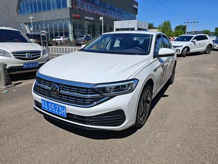  2023 300TSI DSGԽ
