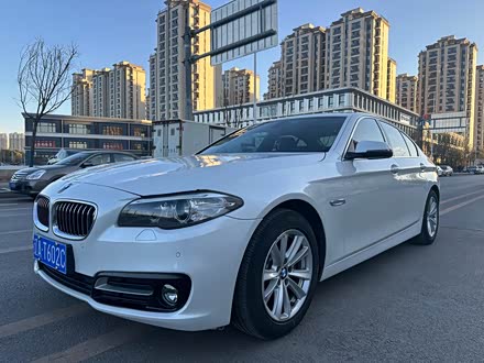 ����5ϵ(����) 2015�� 520i ������
