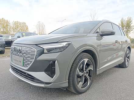 Т�ж��ְµ� �µ�Q4 e-tron 2024�� 40 e-tron ������