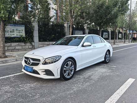 ϶ֱ C 2020 Ŀ C 200 L ʱ