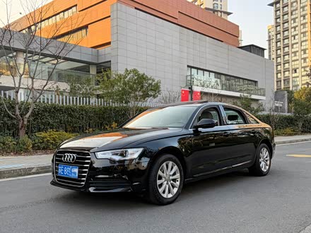 ���ն��ְµ� �µ�A6L 2015�� TFSI �������������