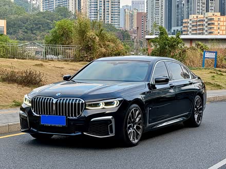 ����7ϵ 2022�� 740Li ������ M�˶���װ