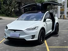 Model X 2017 Model X 100D Lm(x)
