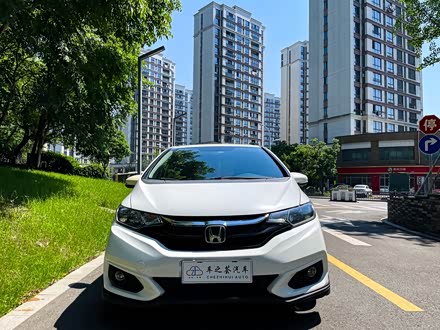 ɶ 2018 1.5L CVT촰