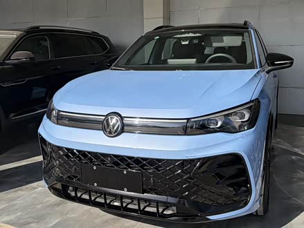 �Ͼ����ִ��� ;��L 2024�� PRO 380TSI ����R-Line�����