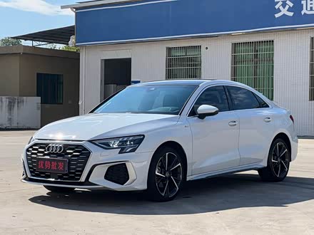 �عض��ְµ� �µ�A3 2021�� A3L Limousine 35 TFSI ʱ���˶���