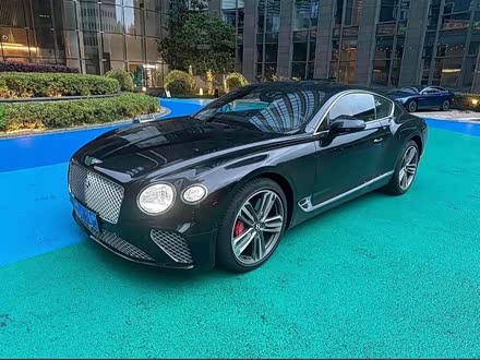 ŷ½ 2022�� 4.0T GT V8