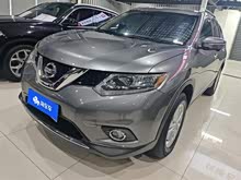 ���E 2015�� 2.0L CVT���mMAX�� 2WD