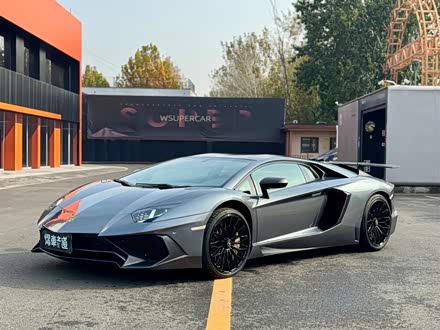 Aventador 2011 LP 700-4
