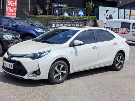  2017 Ŀ 1.8GS CVTӢ V