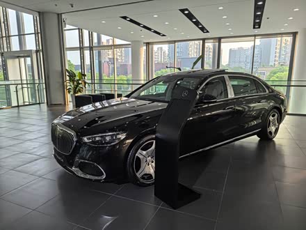 Ϻֱ ͺS 2025 Ŀ S 480 4MATIC
