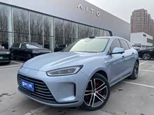 ����M5 2023�� ���̺�����{��