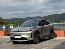 領(lǐng)克08 EM-P 2023款 120km 長(zhǎng)續(xù)航Halo