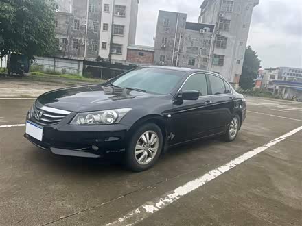 Դֱ Ÿ 2011 2.4L LX