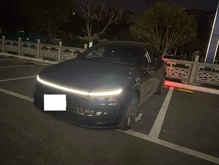 ��ľ˹����Model Y L 2025�� ������ȫ��������