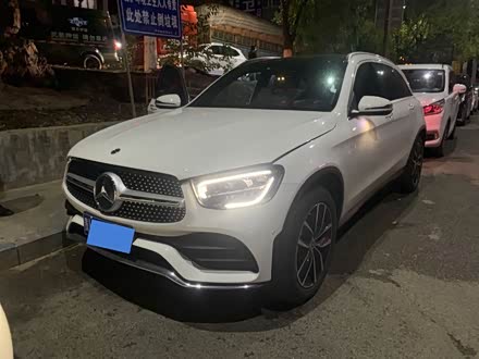 ǭ���϶��ֱ��� ����GLC 2022�� �Ŀ�� GLC 260 L 4MATIC ������