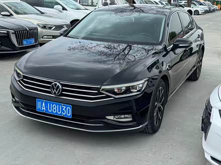 Ķ~v 2021 330TSI DSG 30o(j)