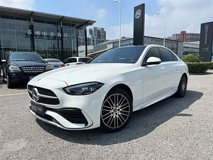 C 2023 C 260 L ˶
