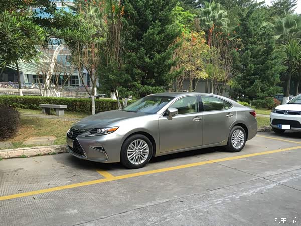 【图】佛山二手雷克萨斯ES 2015款 200 精英