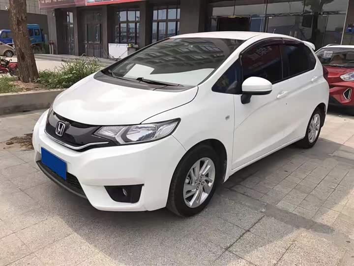 车 两厢 汽车 720_540