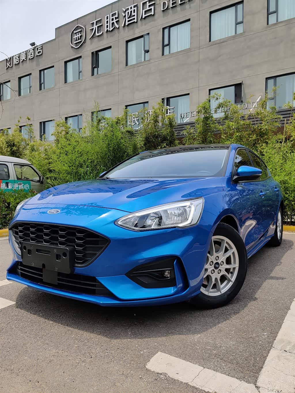 福克斯 2020款 两厢 ecoboost 180 自动锋潮型