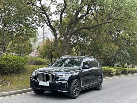 宝马X7 2019款 xDrive40i 尊享型M运动套装