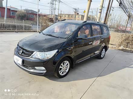 宝骏730 2016款 1.5T 手动豪华型 7座