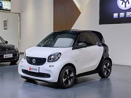smart fortwo 2018款 1.0L 52千瓦硬顶激情版 国V