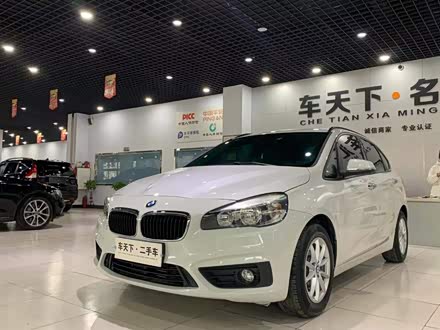 宝马2系旅行车 2016款 218i 时尚型