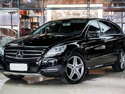 奔驰R级 2017款 R 400 4MATIC 臻藏版