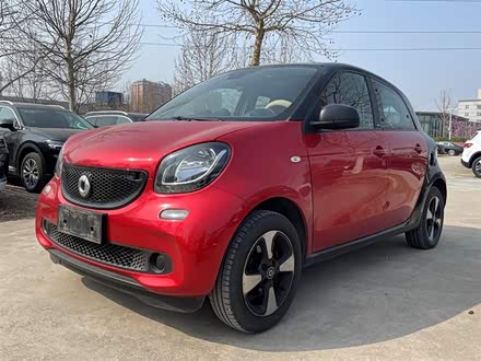 smart forfour 2018款 1.0L 52千瓦激情版