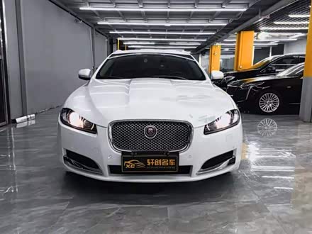 捷豹XF 2015款 XF 2.0T Sportbrake 豪华版