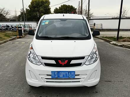 五菱荣光V 2015款 1.2L实用型