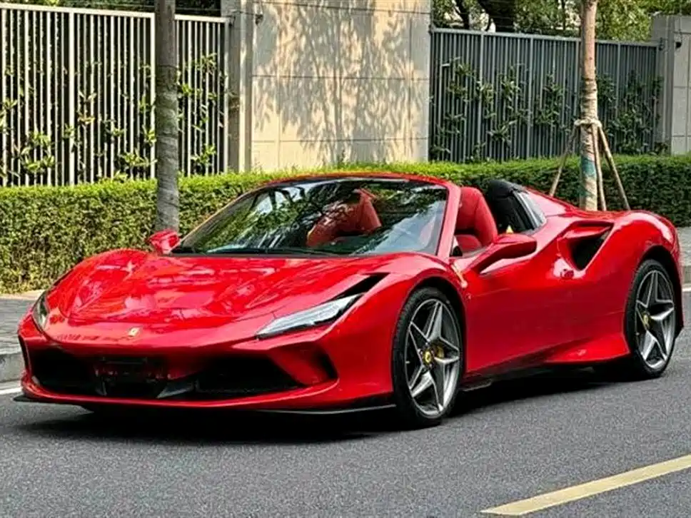 Ferrari F8 2022