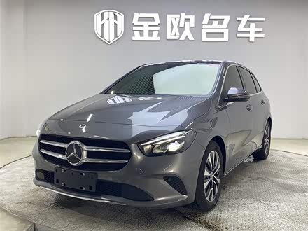 奔驰B级 2022款 改款 B 200 动感型