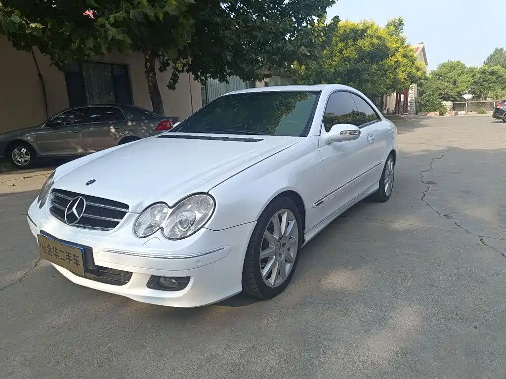 Купить Mercedes-Benz CLK-Class