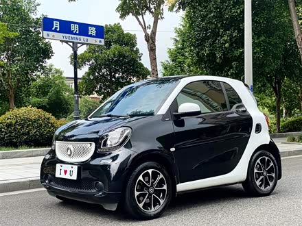smart fortwo 2015款 1.0L 52千瓦硬顶激情版