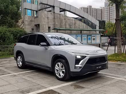 蔚来ES8 2018款 355KM 基准版 七座版