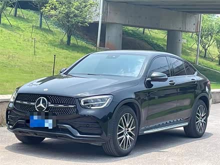 奔驰GLC轿跑 2020款 GLC 300 4MATIC 轿跑SUV