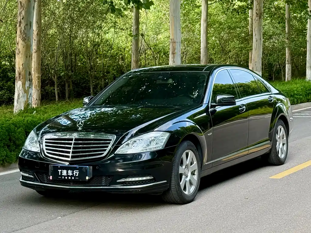 Mercedes-Benz S-Class 2013