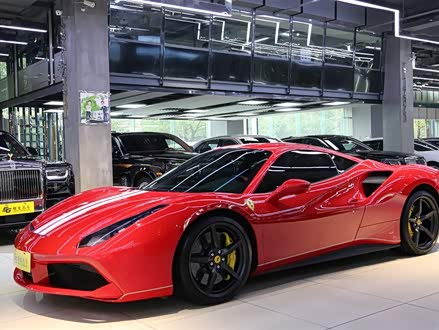 法拉利488 2015款 488 GTB