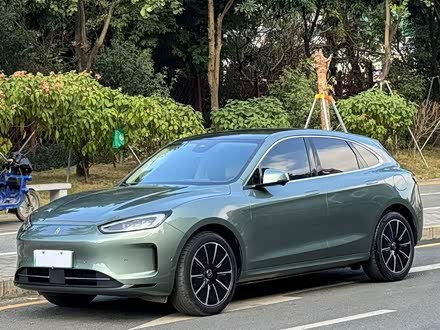 问界M5 2022款 纯电四驱性能版